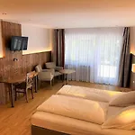 Penzion Wildkraeuter-gasthof Linde 3*