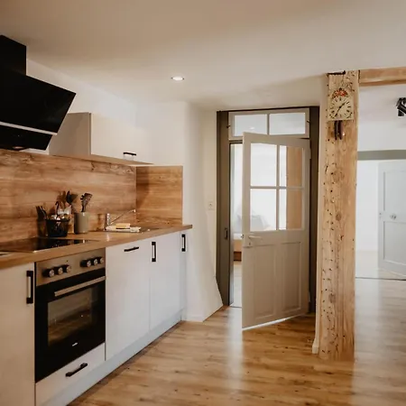 Guest house Wildkraeuter-gasthof Linde Loeffingen