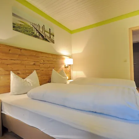 Wildkraeuter-gasthof Linde 3*