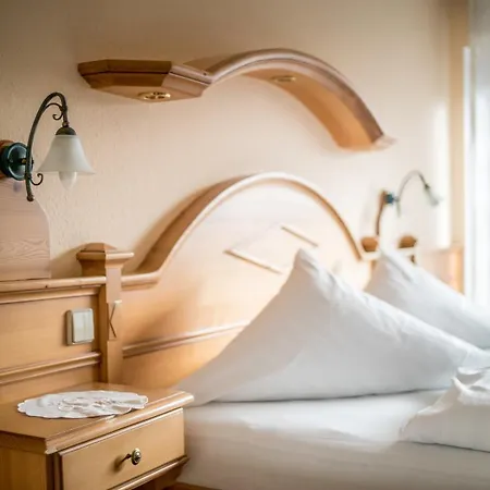 Wildkraeuter-gasthof Linde Löffingen